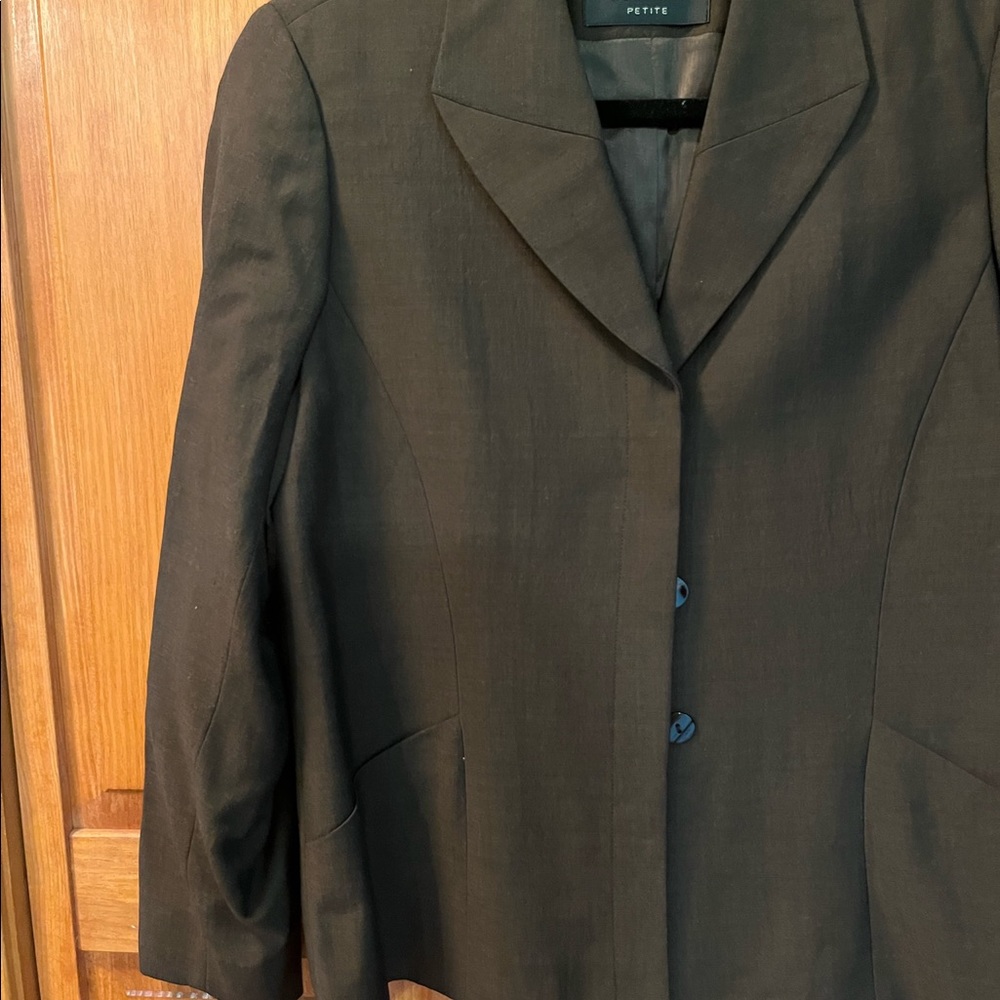 Dana Buchman brown blazer - Picture 9 of 11
